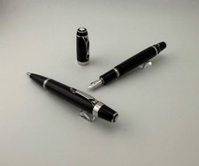 Stylo à bille et stylo plume