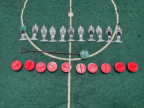 Subbuteo ref alf celluloid - 24,