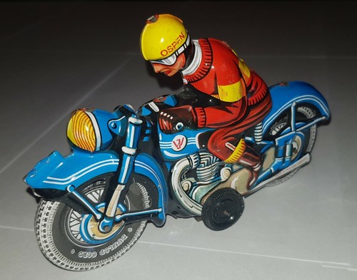 Ancienne moto tôle - ancienne,