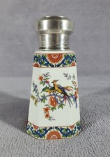 Ancienne saupoudreuse