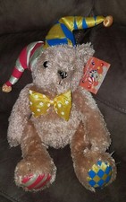 Artapower Juggles the Clown