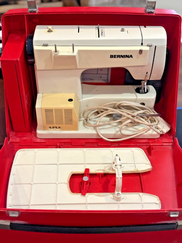 Bernina 830 sewing machine - bernina,