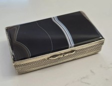 Ancienne boîte à pilules ou