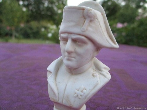 Buste ancien miniature