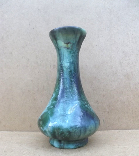 Pierrefonds ancien petit - petit, vase