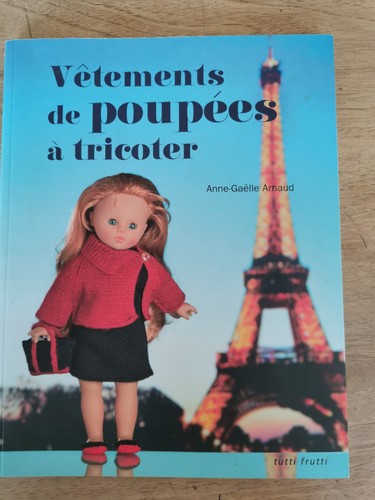 Livre vêtements poupees - livre, a