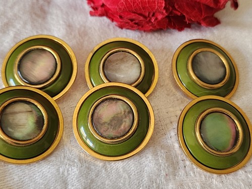 Lot boutons anciens metal - boutons,