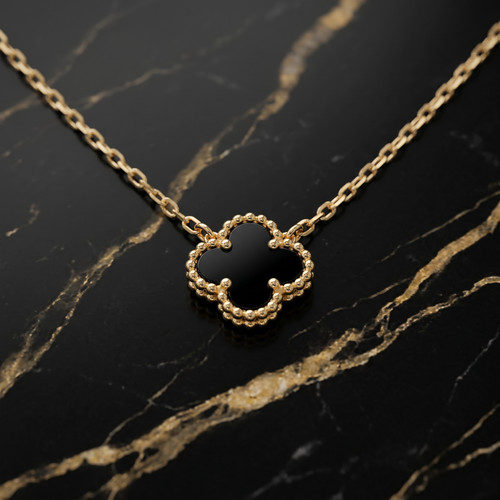 Natural black onyx clover - natural,