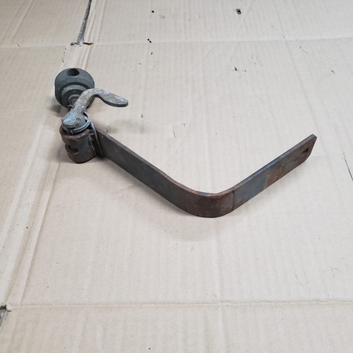 Fixation support roue - support, de