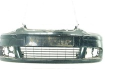 enjoliveur pare-choc avant