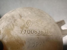 7700836316 réservoir