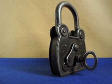 Ancien CADENAS Acier Cerès