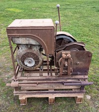 Ancien treuil thermique