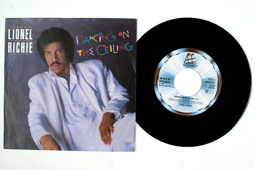 Lionel richie dancing on - –,