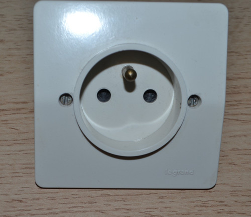 Legrand prise griffes - prise,