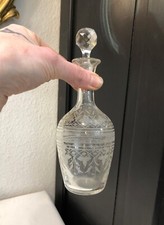 Carafe en cristal pour cave à
