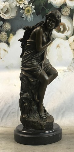 Statue bronze signée - statue, en