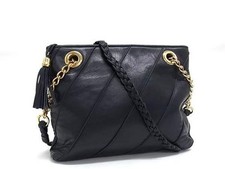 Bally Sac de luxe  cuir noir tressé en bandoulière