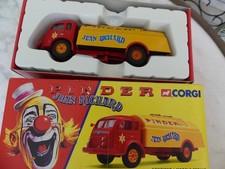 Corgi Héritage cirque Pinder Jean Richard renault fainéant citerne neuf