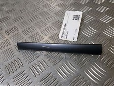 Enjoliveur gauche gris planche