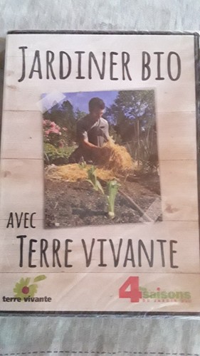 Jardinier bio avec terre - bio,