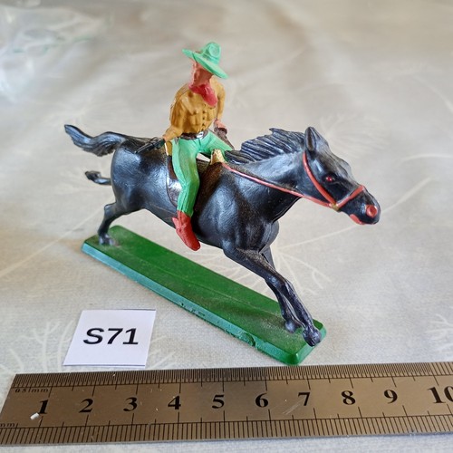 Starlux ancienne figurine - ancienne,