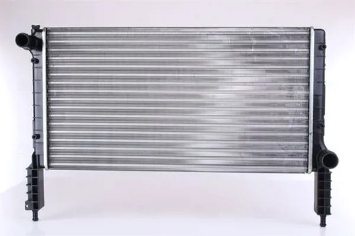 Radiateur eau ailettes - d'eau,