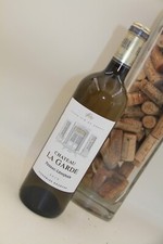 - CHATEAU LA GARDE ** 2010 **