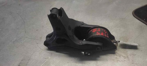 Support moteur arriere - arriere, /