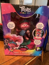 Troll Poppy World Tour  Bank