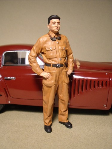 Figurine enzo ferrari - figurine,