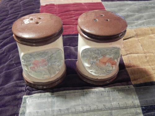 Salt pepper shakers large - &,