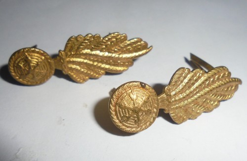 Lot insigne militaire à - militaire,