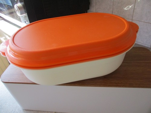 Tupperware plat service - plat, de
