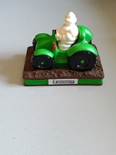 A2BC/🏵️VINTAGE FIGURINE MICHELIN BIBENDUM +  TRACTEUR VERT 🏵️