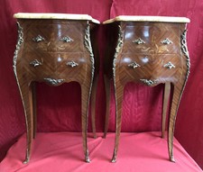 PAIRE DE CHEVETS STYLE LOUIS XV RÉGENCE MARQUETERIE BOIS DE ROSE DESSUS MARBRE