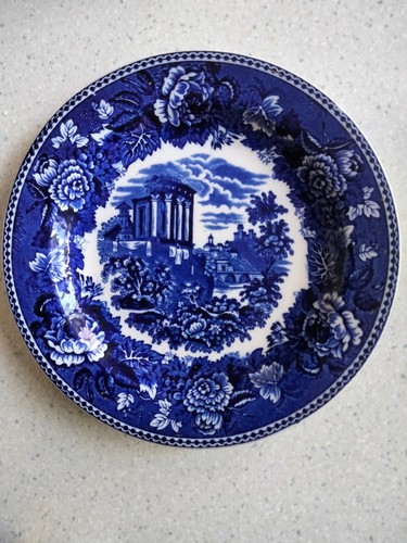 Belle ancienne assiette à - 1,