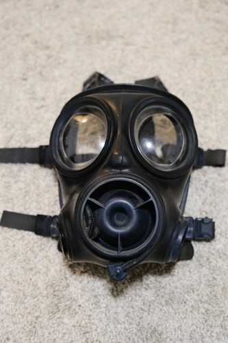 Avon s10 gas mask - avon, 2