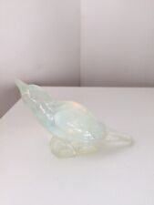 Oiseau en verre opalescent