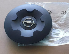 ENJOLIVEUR DE ROUE 16'' POUR OPEL VIVARO A 93863909