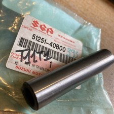 Suzuki 51251-40B00 entretoise