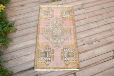 Tapis turc noué à la main