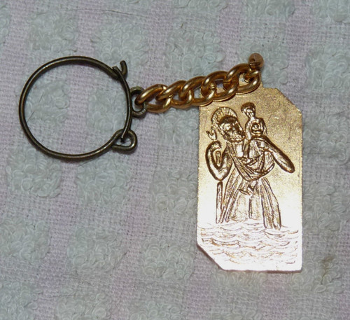 Porte cles ancien metal - b6,