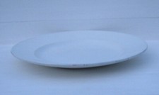 Grand plat blanc faïence