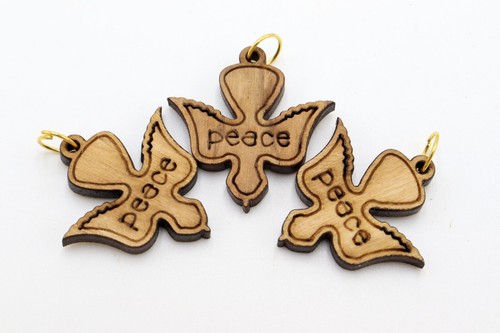 Collier pendentif esprit croix