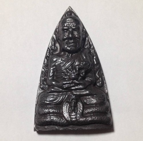 Thai amulet bring wealth - thai,