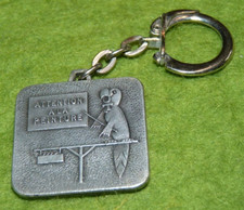 Porte clés métal perroquet