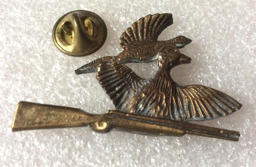 Pin lapel pins - pins, vintage