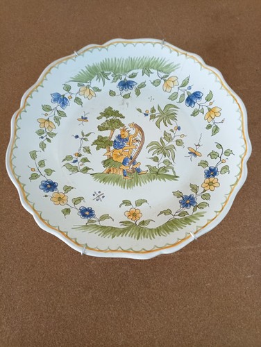 Assiette calotte décors