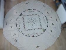 Nappe blanche ronde Brodée à